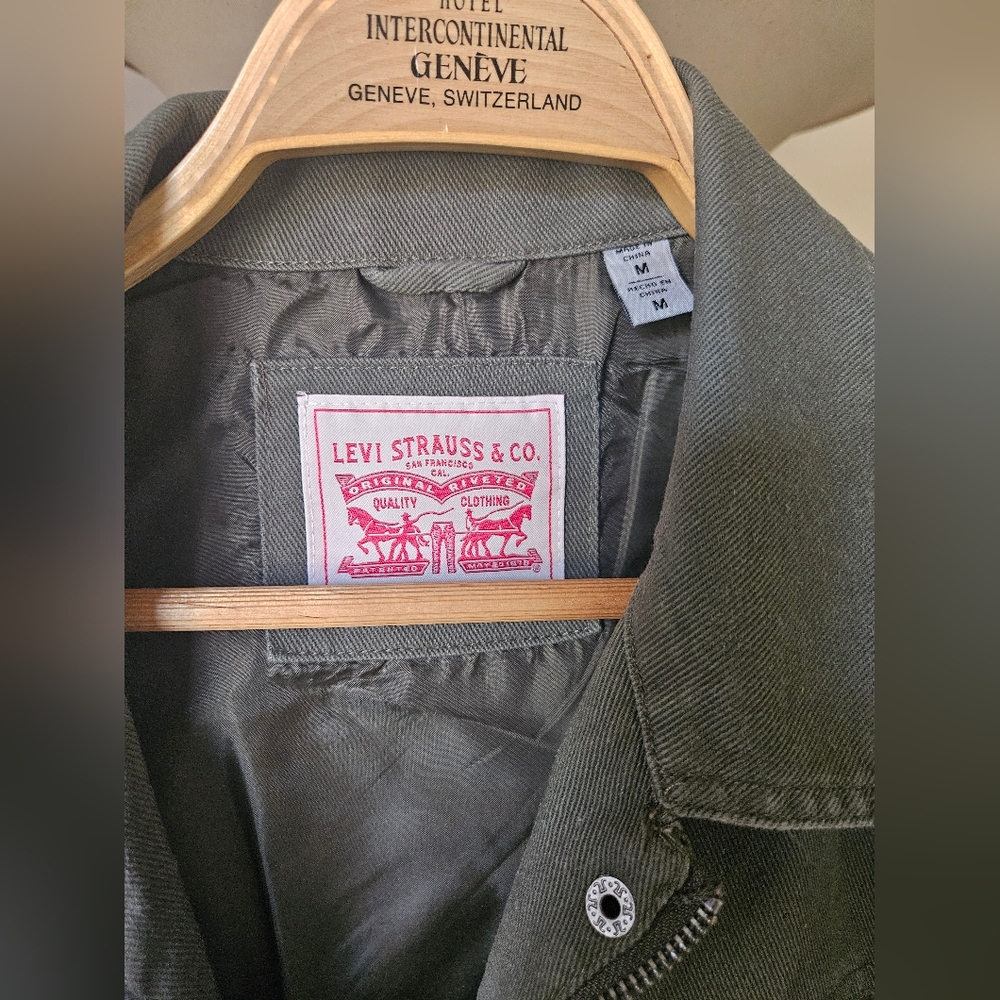 NWOT Levi Strauss & Company Women's Safari Denim Olive Green Utility Jacket - Picture 15 of 16